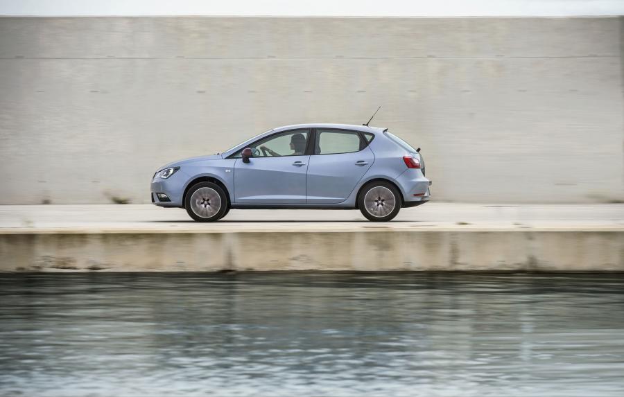  Seat Ibiza 2015 года  (фото 26 из 35)
